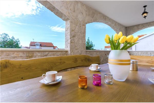 Apartment A1, for 10 persons