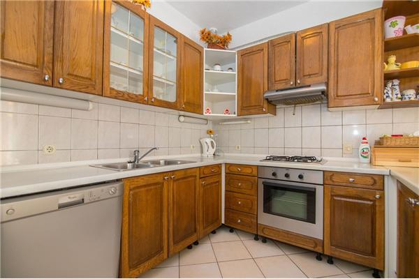 Apartment A1, for 7 persons