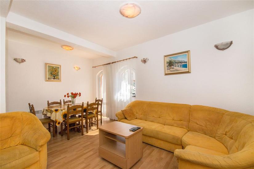 Apartment A1, for 7 persons