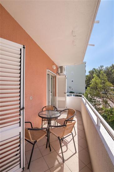 Apartment A1, for 7 persons