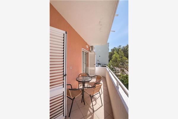 Apartment A1, for 7 persons