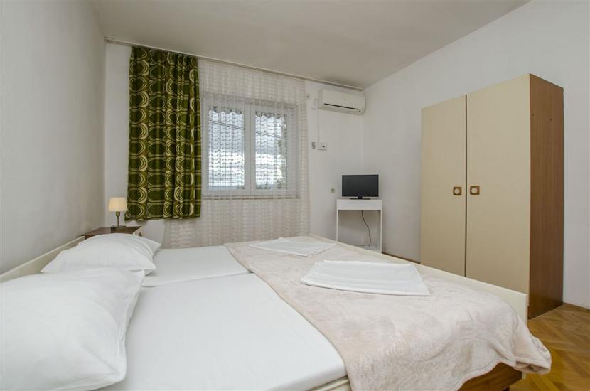 Apartment A4, for 3 persons
