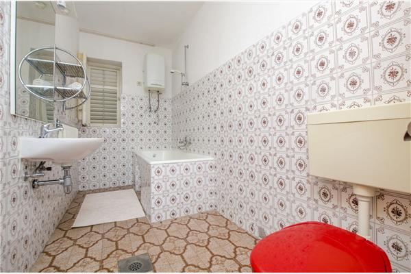 Apartment A4, for 3 persons