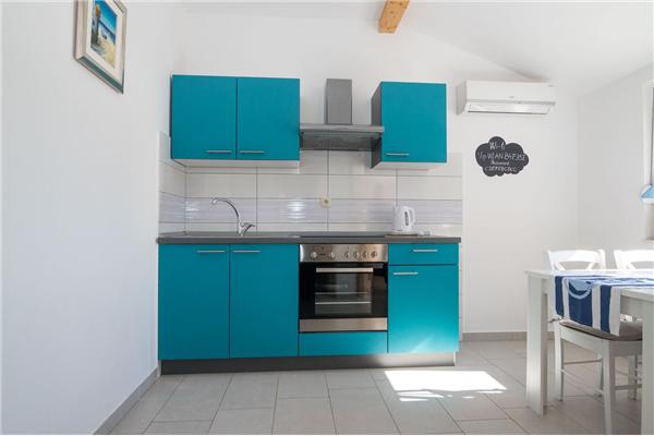 Apartment A2, for 4 persons