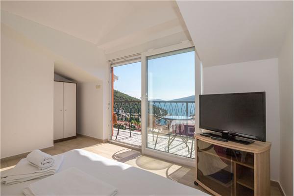 Apartment A2, for 4 persons