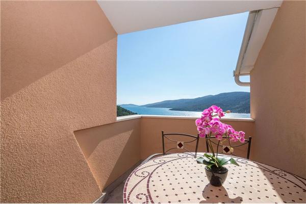 Apartment A1, for 4 persons