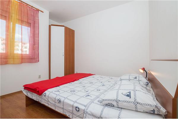 Apartment A1, for 3 persons