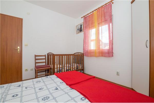 Apartment A1, for 3 persons