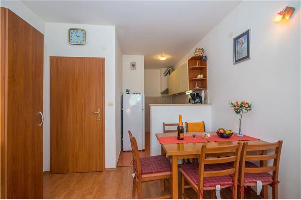 Apartment A1, for 3 persons