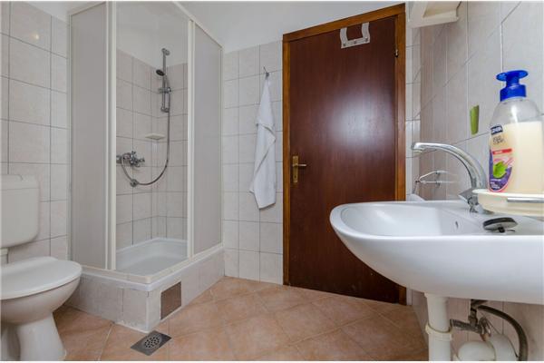 Apartment A5, for 4 persons