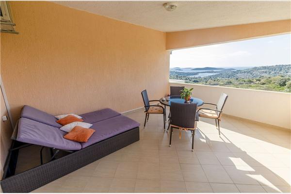 Apartment A1, for 4 persons