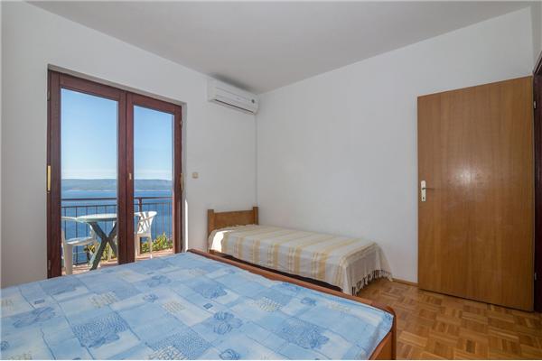 Apartment A2, for 4 persons