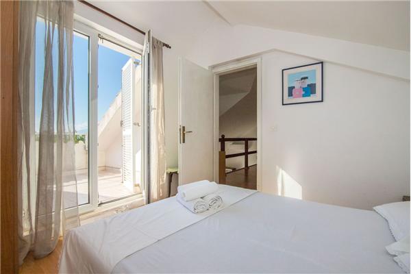 Apartment A1, for 6 persons