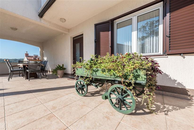 Apartment A1, for 6 persons