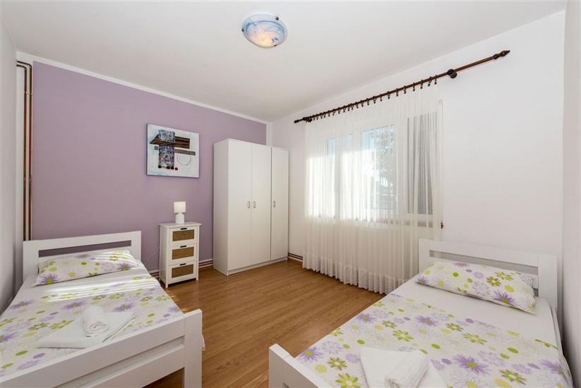 Apartment A1, for 6 persons