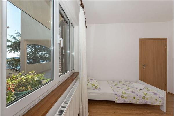 Apartment A1, for 6 persons