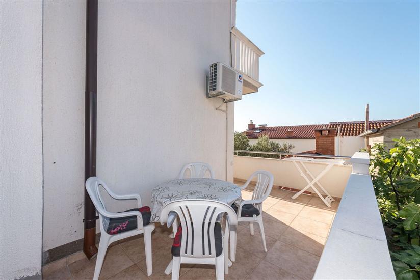 Apartment A1, for 6 persons