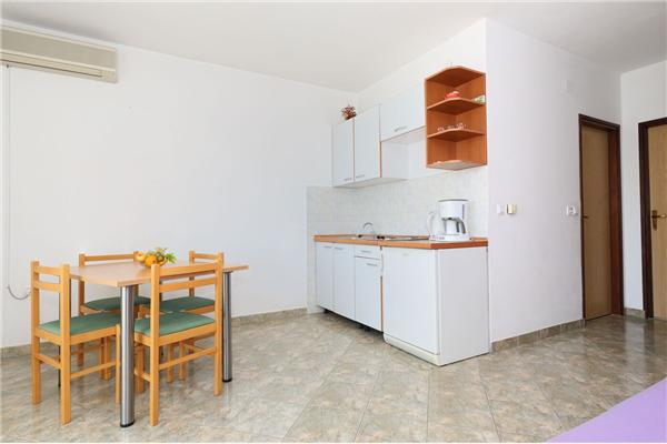 Apartment A2, for 2 persons