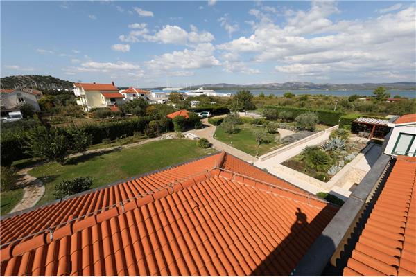 House K1, for 10 persons