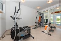 Hiša K1, na 10 osebe