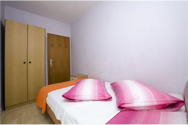 Apartment A2, for 8 persons