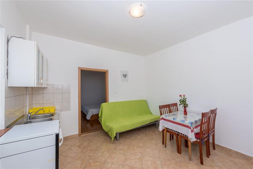 Apartment A1, for 3 persons