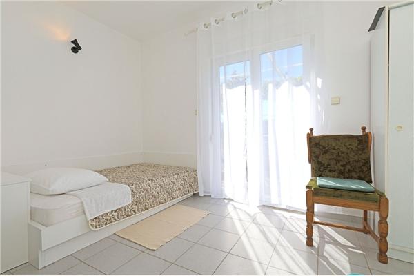 Apartment A1, for 3 persons