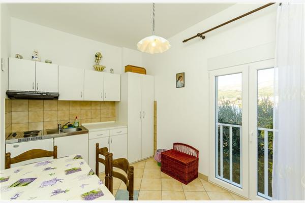 Apartment A4, for 8 persons