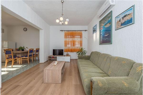 House K1, for 5 persons