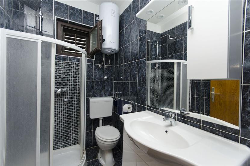 Apartment A4, for 4 persons