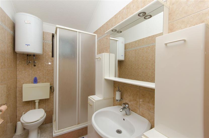 Apartment A5, for 3 persons