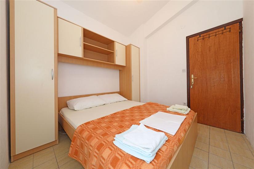 Room S5, for 2 persons