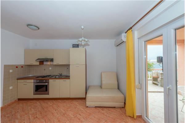Apartment A2, for 4 persons
