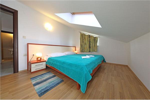 Apartment A3, for 6 persons