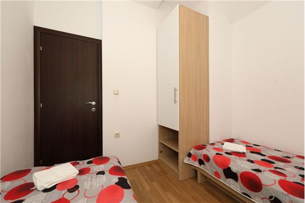 Apartment A3, for 6 persons