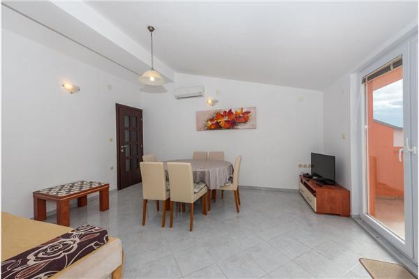 Apartment A3, for 6 persons