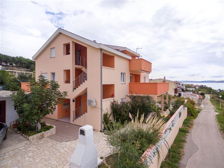 Apartments Andelo II