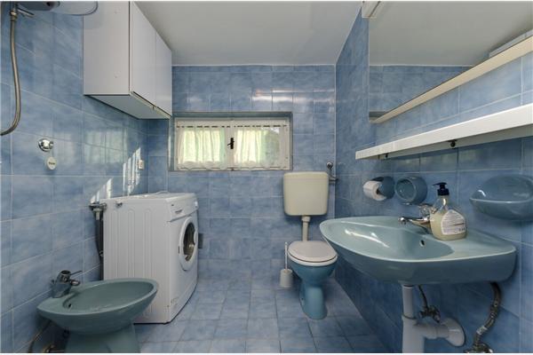 Apartment A1, for 6 persons