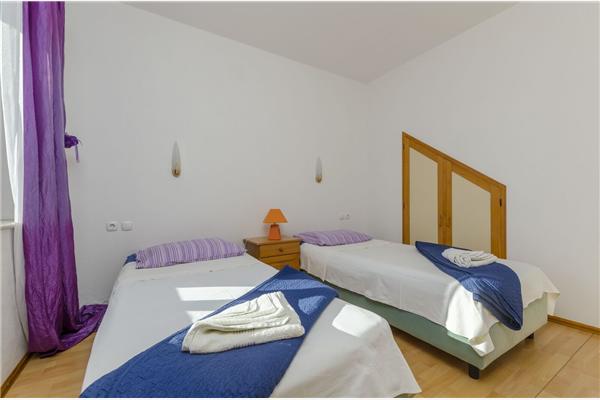 Apartment A4, for 4 persons