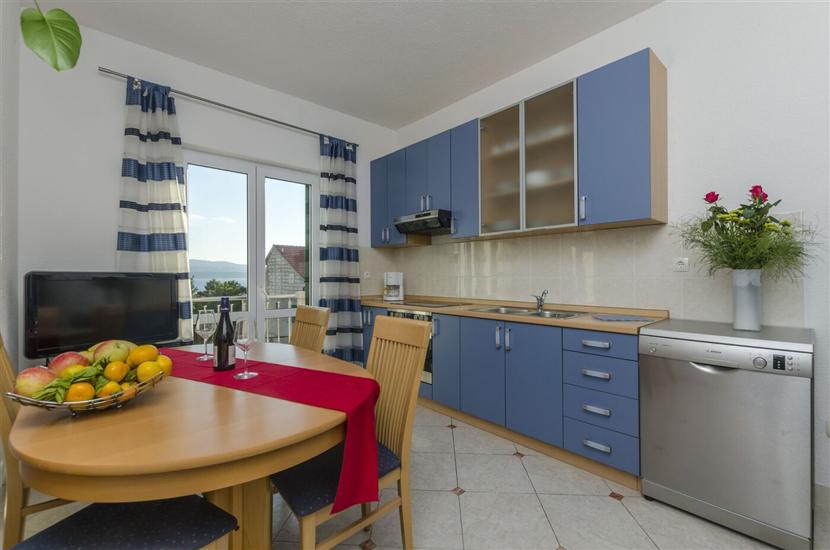 Apartment A1, for 5 persons