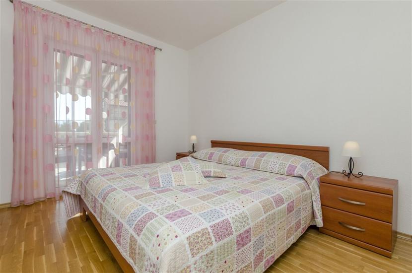 Apartment A3, for 9 persons