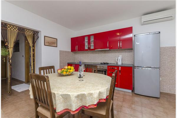 Apartment A4, for 5 persons