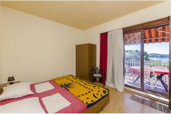 Apartment A1, for 6 persons