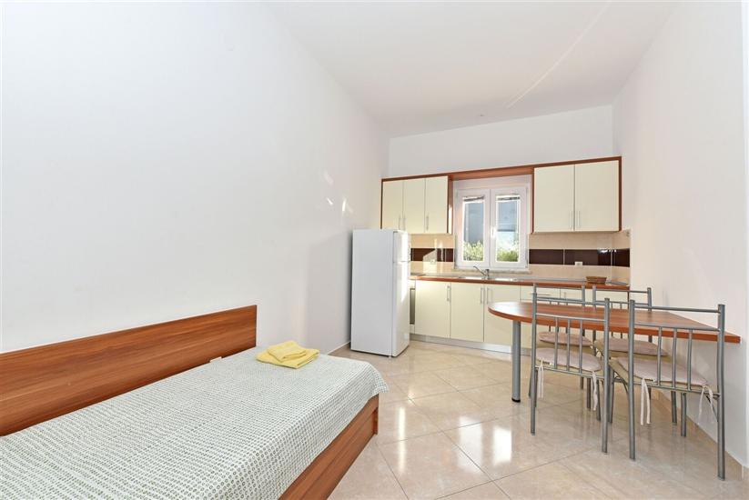 Apartment A2, for 4 persons
