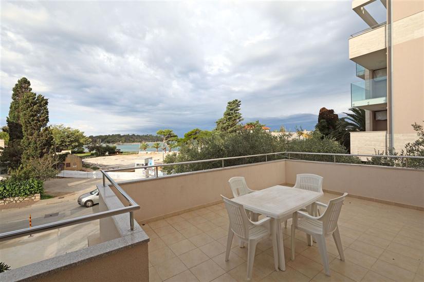 Apartment A3, for 5 persons