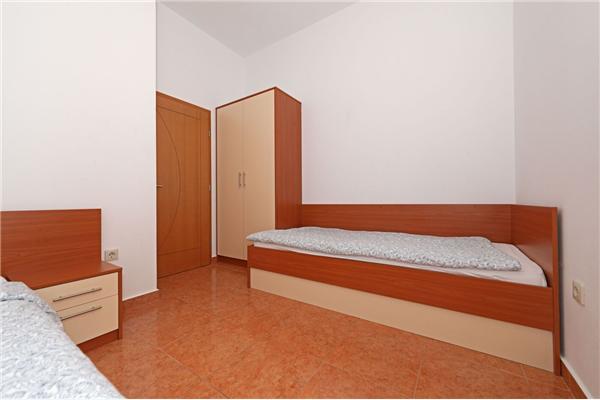 Apartment A3, for 5 persons