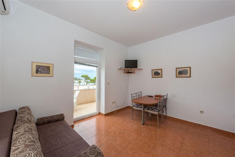 Apartment A4, for 4 persons