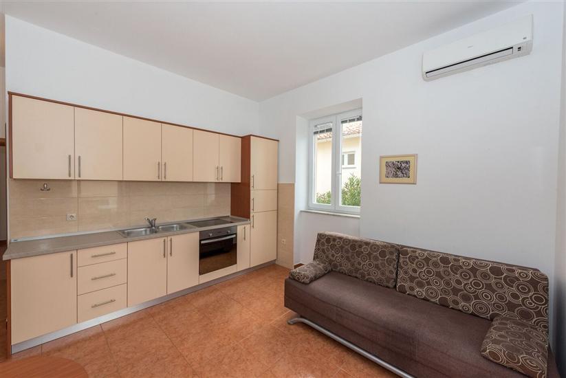 Apartment A4, for 4 persons