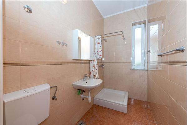 Apartment A4, for 4 persons