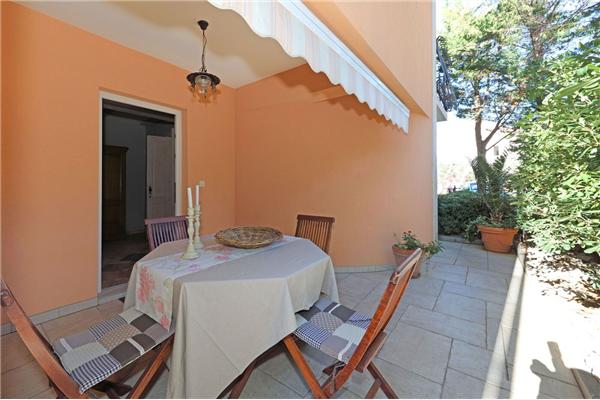 Apartment A2, for 5 persons